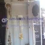 Jam Hias Nampak Dalam