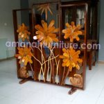 Penyekat Ruangan Jati Unik Model Bunga
