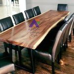 Meja Makan Kayu Utuh